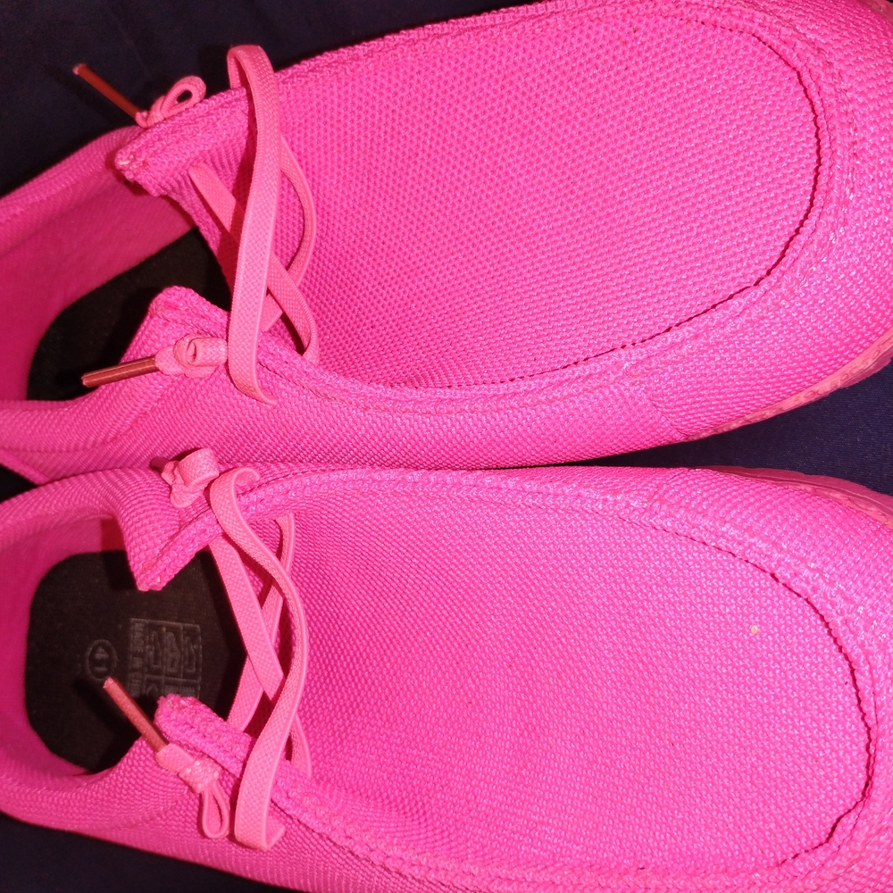 Vibrant Pink Casual Shoes